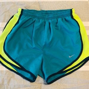 Nike Women's Tempo Dry Running Short